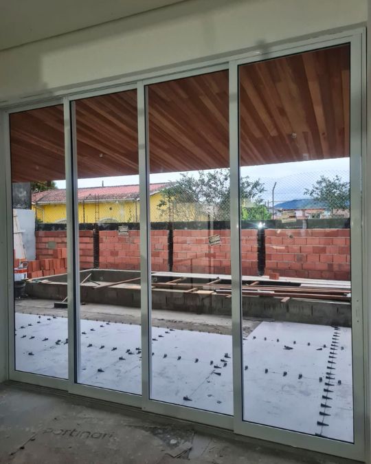 Vidros sob medida em Caraguá